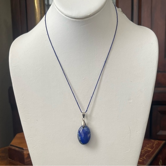 Natural lapis lazuli gemstone 18K gold plated bail pendant and blue silk cord - Picture 2 of 8